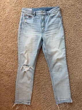 GAP Light Blue Skinny Jeans with Knee Distress